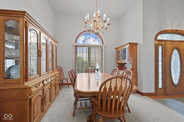 6485 W 100 S, Shelbyville, IN 46176