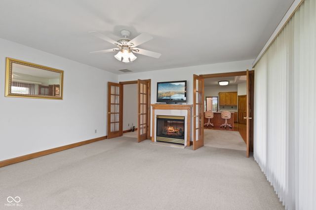 6485 W 100 S, Shelbyville, IN 46176