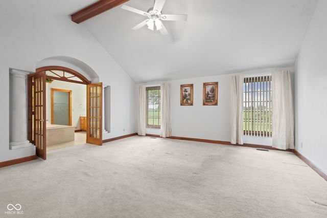 6485 W 100 S, Shelbyville, IN 46176