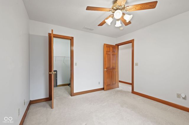 6485 W 100 S, Shelbyville, IN 46176