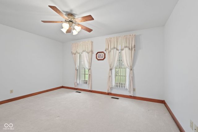 6485 W 100 S, Shelbyville, IN 46176