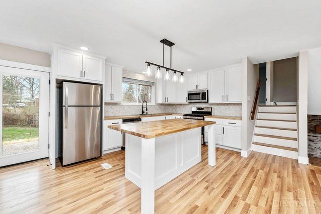 718 E Levitt Place, Union Twp, OH 45245