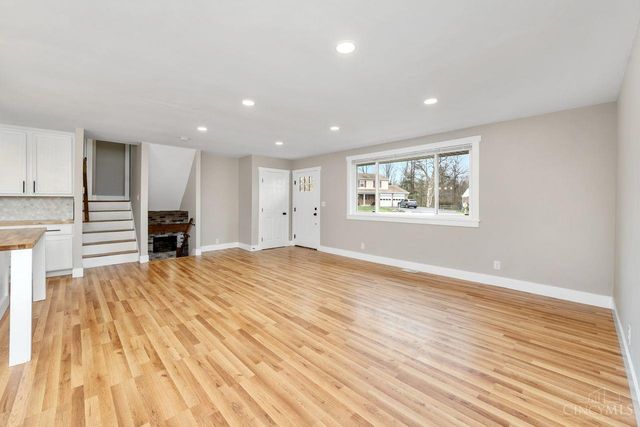 718 E Levitt Place, Union Twp, OH 45245