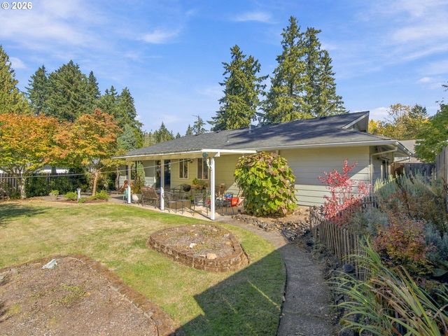2595 Sw OAKWOOD Ct, Beaverton, OR 97003