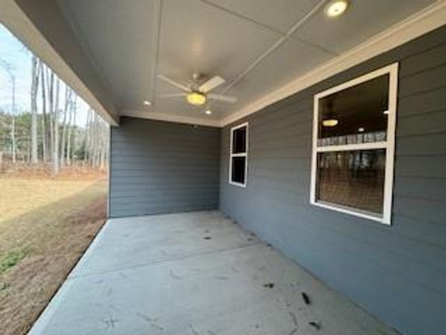 9 Foothills Trail, Sharpsburg, GA 30277