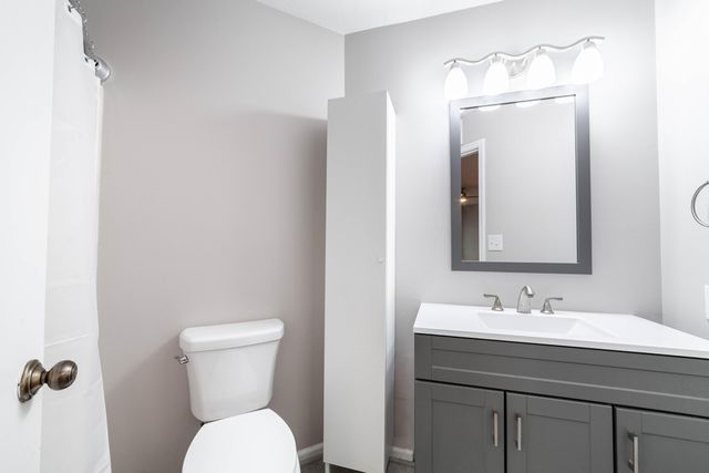 301 PARK DEVILLE PL 301, Columbia, MO 65203