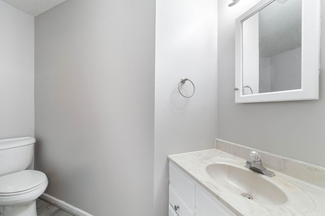 301 PARK DEVILLE PL 301, Columbia, MO 65203