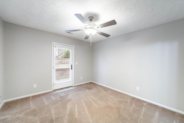 301 PARK DEVILLE PL 301, Columbia, MO 65203
