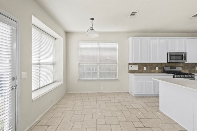 10028 Jessica Street, Fort Worth, TX 76244