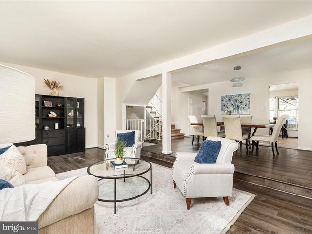 8009 BETHELEN WOODS LN, Springfield, VA 22153