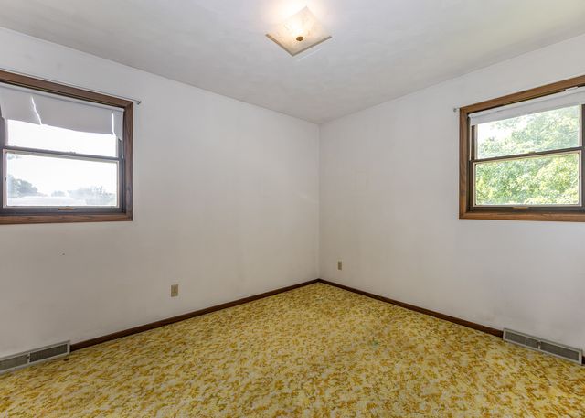 740 Hickory Drive, Geneseo, IL 61254