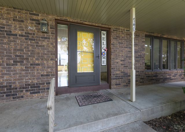 740 Hickory Drive, Geneseo, IL 61254