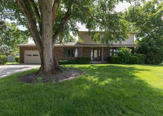 740 Hickory Drive, Geneseo, IL 61254