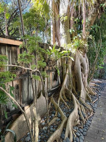 2842 Coconut Ave B, Miami, FL 33133