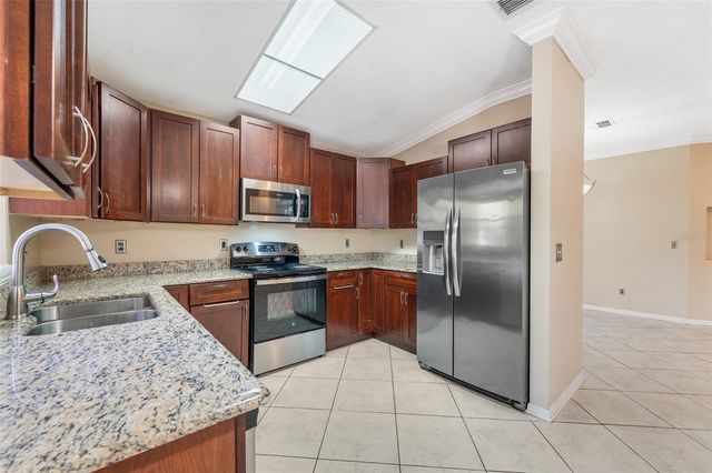 7909 WALDORF COURT, Orlando, FL 32817