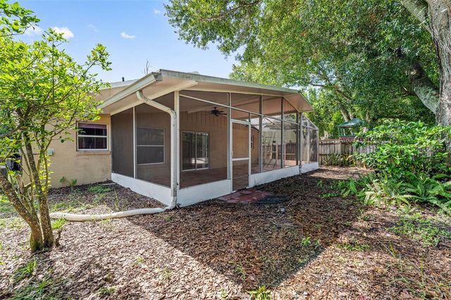 7909 WALDORF COURT, Orlando, FL 32817