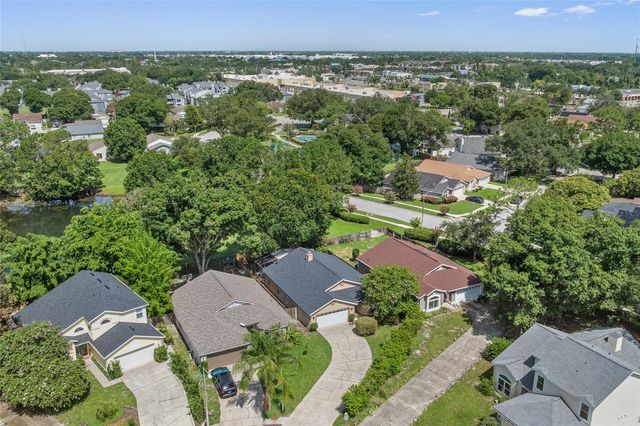 7909 WALDORF COURT, Orlando, FL 32817