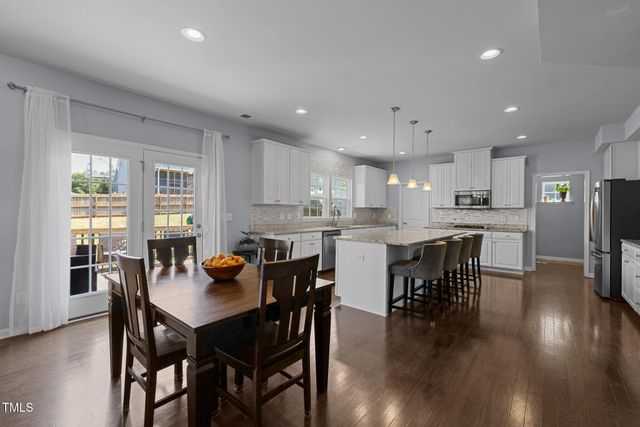 204 Ashland Hill Drive, Holly Springs, NC 27540