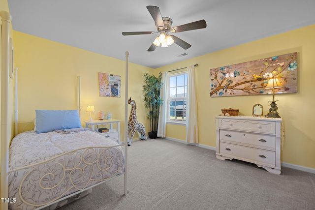 204 Ashland Hill Drive, Holly Springs, NC 27540