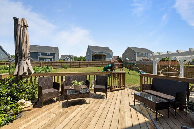 204 Ashland Hill Drive, Holly Springs, NC 27540