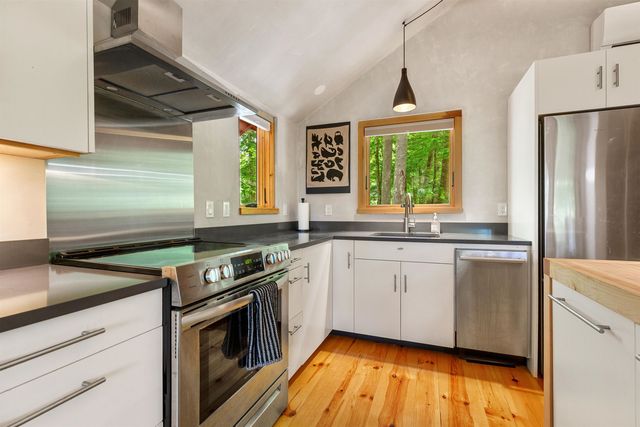 26 River Road, Hanover, NH 03755