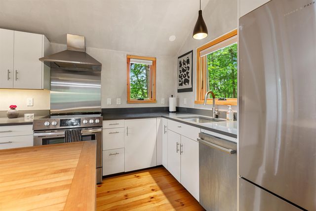 26 River Road, Hanover, NH 03755