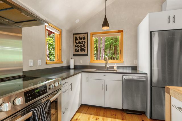 26 River Road, Hanover, NH 03755