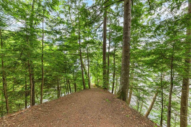 26 River Road, Hanover, NH 03755