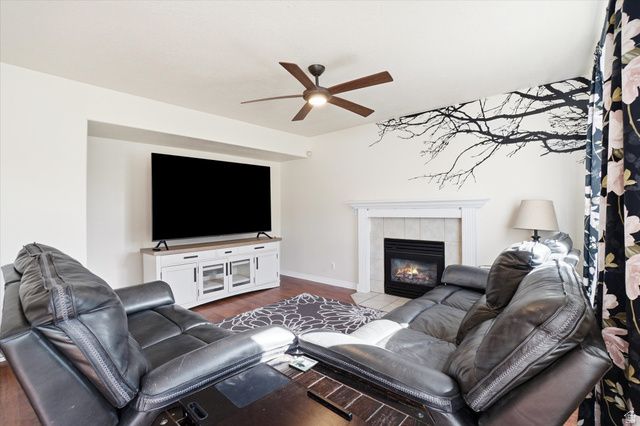 1359 W PARKSIDE LN, Layton, UT 84041