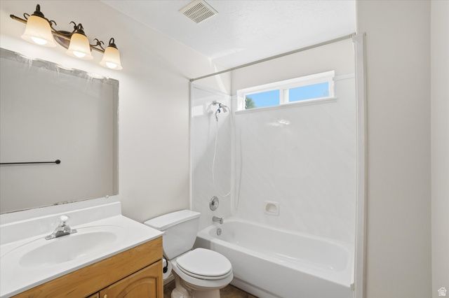 1359 W PARKSIDE LN, Layton, UT 84041