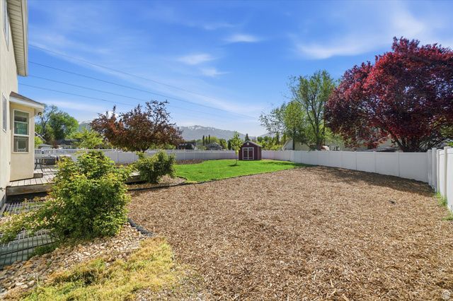 1359 W PARKSIDE LN, Layton, UT 84041