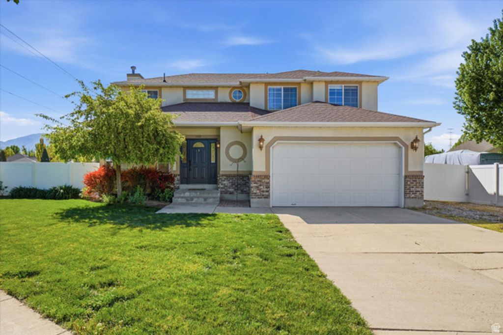 1359 W PARKSIDE LN, Layton, UT 84041