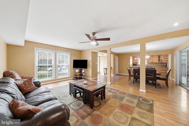 11412 FAIROAK DR, Silver Spring, MD 20902