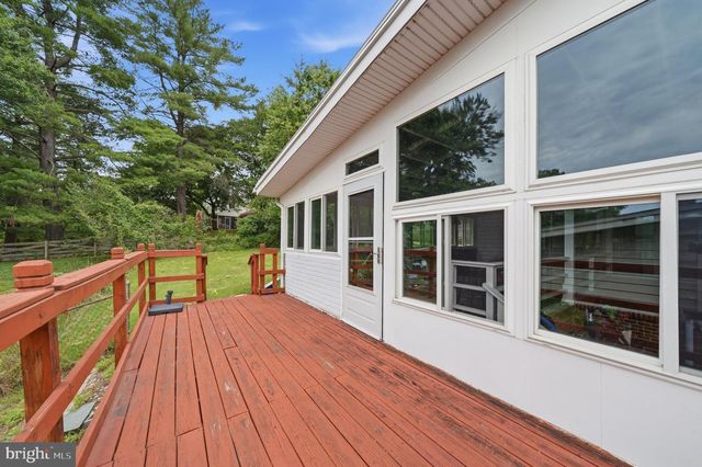 11412 FAIROAK DR, Silver Spring, MD 20902