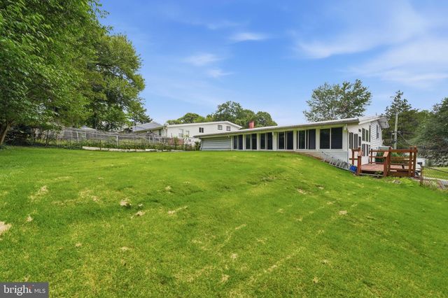11412 FAIROAK DR, Silver Spring, MD 20902