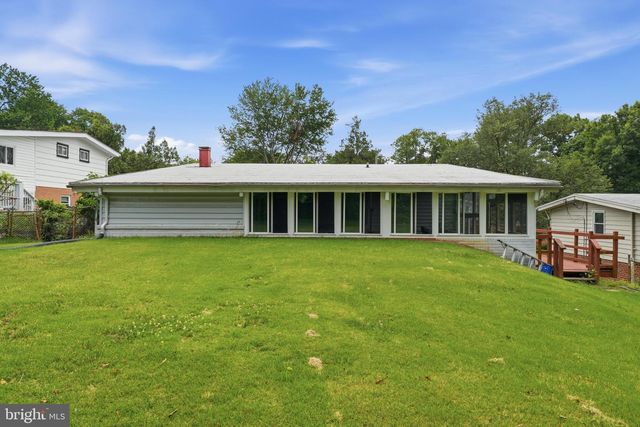 11412 FAIROAK DR, Silver Spring, MD 20902