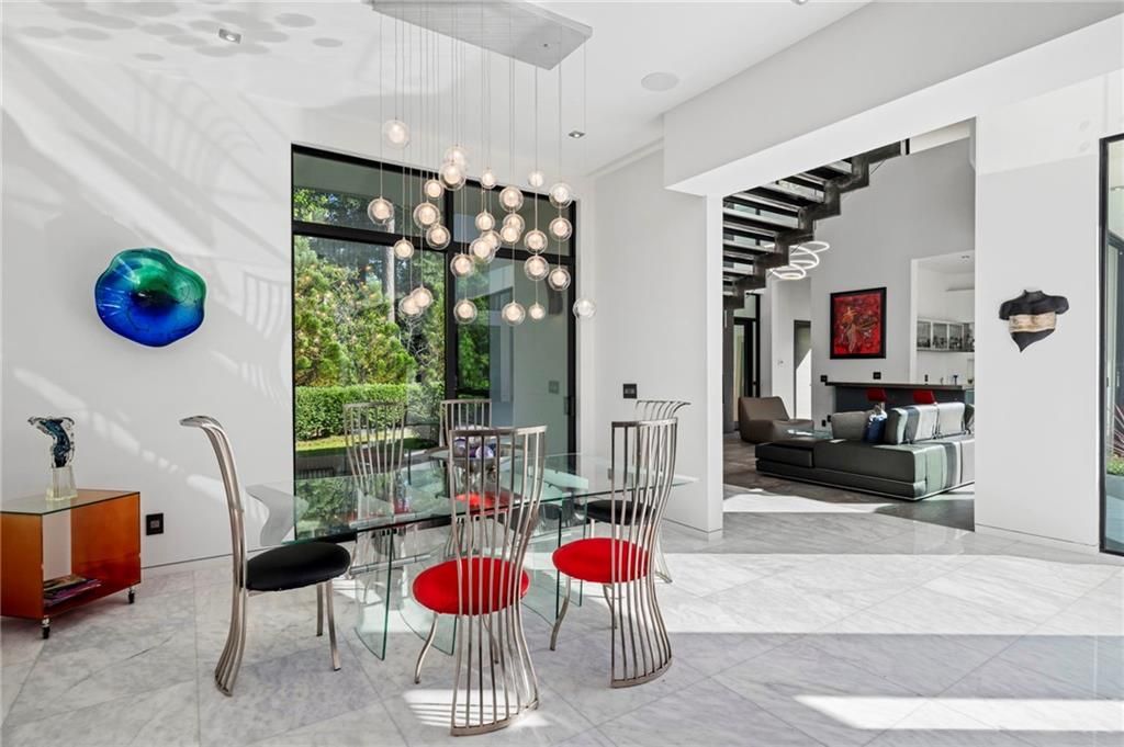 Image 23 of property listing at 937 Berkshire Road NE, Atlanta, GA 30324