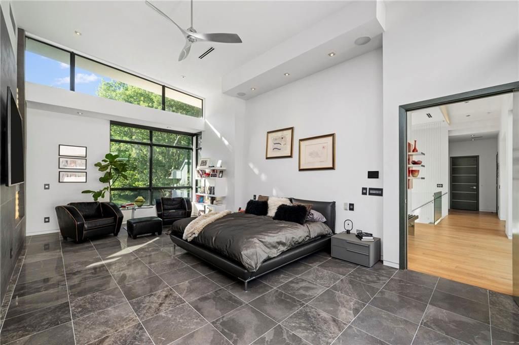 Image 39 of property listing at 937 Berkshire Road NE, Atlanta, GA 30324