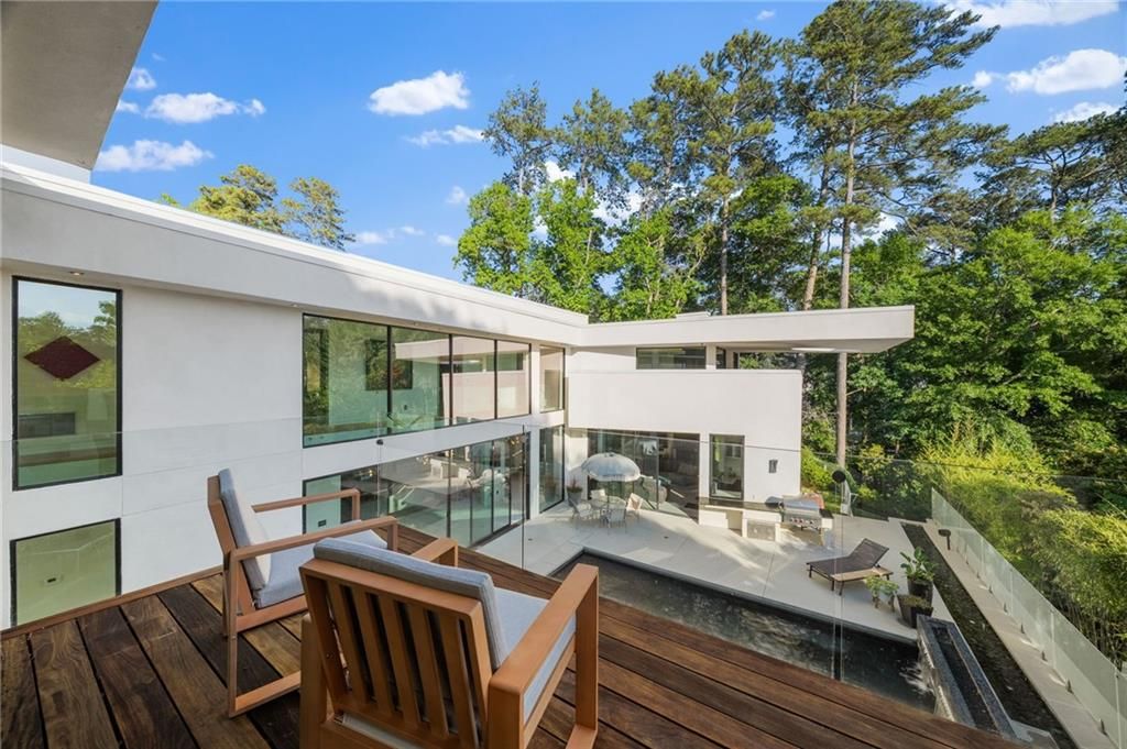 Image 41 of property listing at 937 Berkshire Road NE, Atlanta, GA 30324