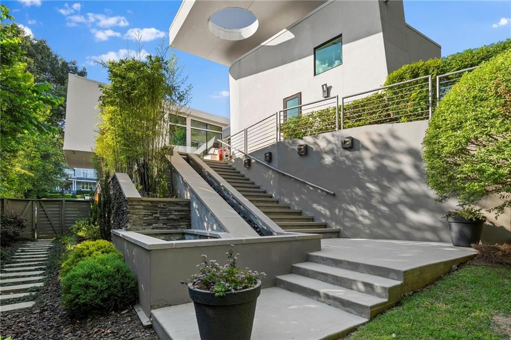 Image 57 of property listing at 937 Berkshire Road NE, Atlanta, GA 30324