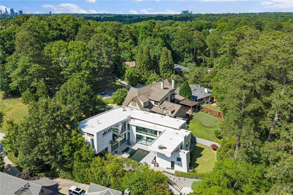 Image 63 of property listing at 937 Berkshire Road NE, Atlanta, GA 30324
