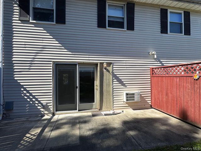 9 Patton Drive, Cornwall, NY 12518