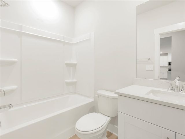 239 Abraham Way, Boiling Springs, SC 29316