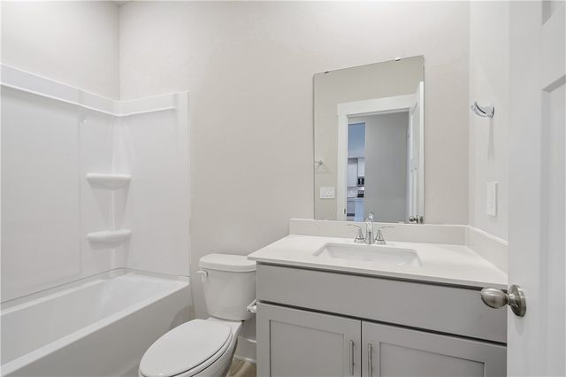 239 Abraham Way, Boiling Springs, SC 29316