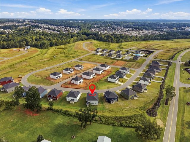 239 Abraham Way, Boiling Springs, SC 29316