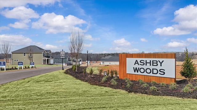 239 Abraham Way, Boiling Springs, SC 29316