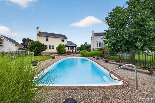 3 Revolutionary Way Court, O'fallon, MO 63366