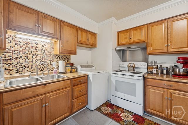 1642 Eleanor Street, Savannah, GA 31415