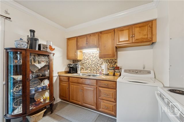 1642 Eleanor Street, Savannah, GA 31415