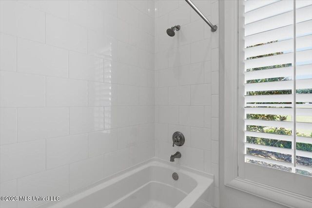 114 Fallen Oak Road, Madison, MS 39110